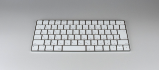Apple「Magic Keyboard」を購入 - 開封と接続 - PC設定のカルマ